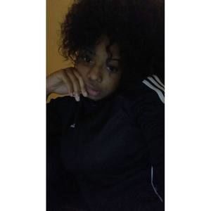 Meet your Posher, Tavia